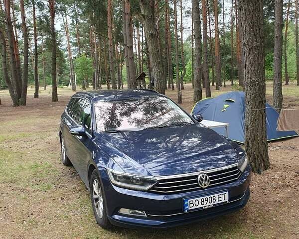 Синий Фольксваген Пассат, объемом двигателя 1.97 л и пробегом 270 тыс. км за 16800 $, фото 1 на Automoto.ua