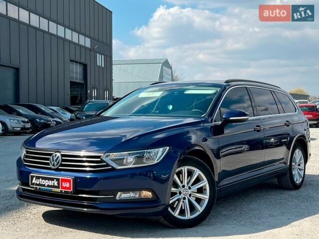 Синий Фольксваген Пассат, объемом двигателя 2 л и пробегом 243 тыс. км за 17190 $, фото 1 на Automoto.ua