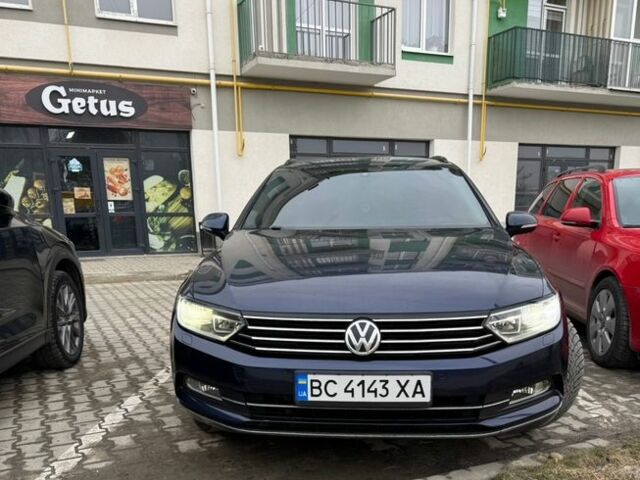 Синий Фольксваген Пассат, объемом двигателя 2 л и пробегом 198 тыс. км за 12800 $, фото 1 на Automoto.ua