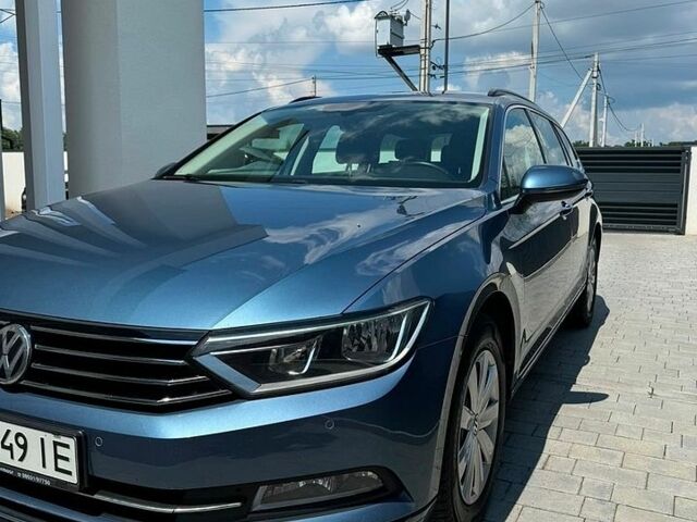 Синій Фольксваген Пассат, об'ємом двигуна 1.97 л та пробігом 249 тис. км за 12999 $, фото 1 на Automoto.ua