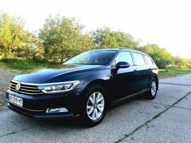 Синій Фольксваген Пассат, об'ємом двигуна 2 л та пробігом 290 тис. км за 14400 $, фото 1 на Automoto.ua