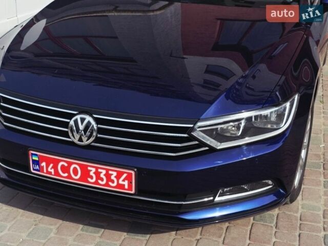 Синий Фольксваген Пассат, объемом двигателя 2 л и пробегом 219 тыс. км за 15600 $, фото 1 на Automoto.ua
