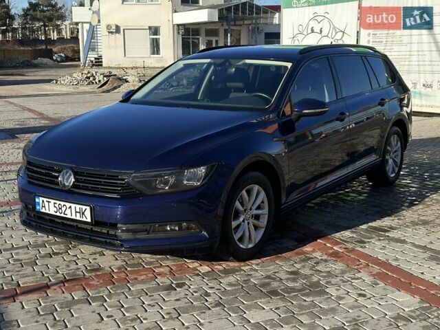Синий Фольксваген Пассат, объемом двигателя 2 л и пробегом 216 тыс. км за 16900 $, фото 1 на Automoto.ua