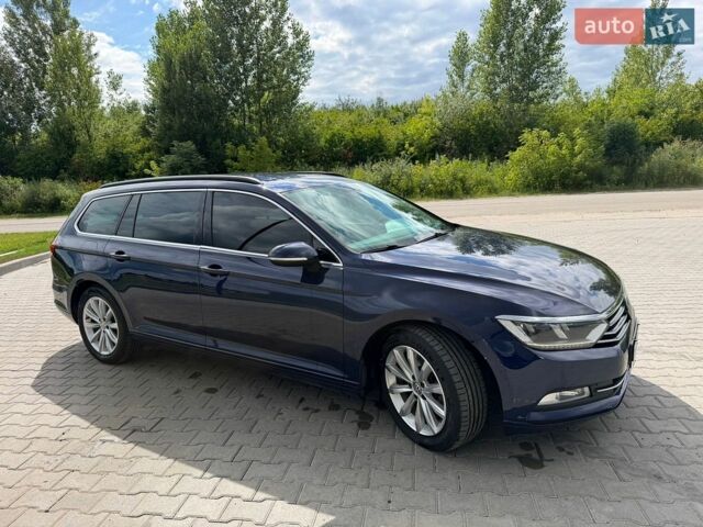 Синій Фольксваген Пассат, об'ємом двигуна 1.6 л та пробігом 299 тис. км за 13300 $, фото 1 на Automoto.ua