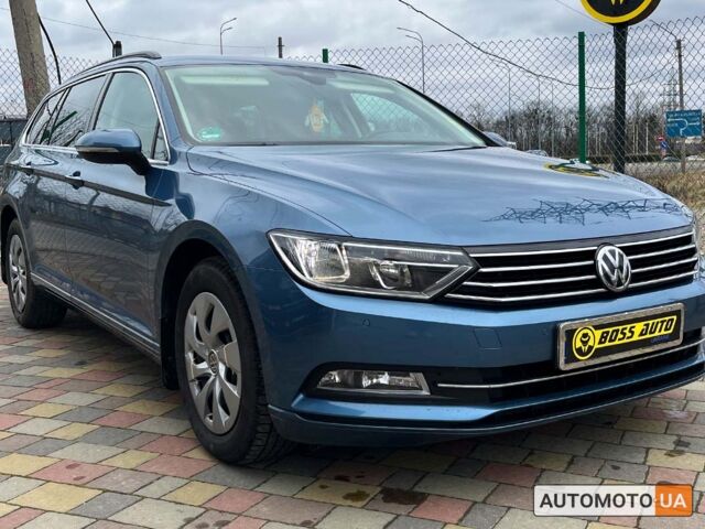 Синій Фольксваген Пассат, об'ємом двигуна 2 л та пробігом 248 тис. км за 17200 $, фото 1 на Automoto.ua