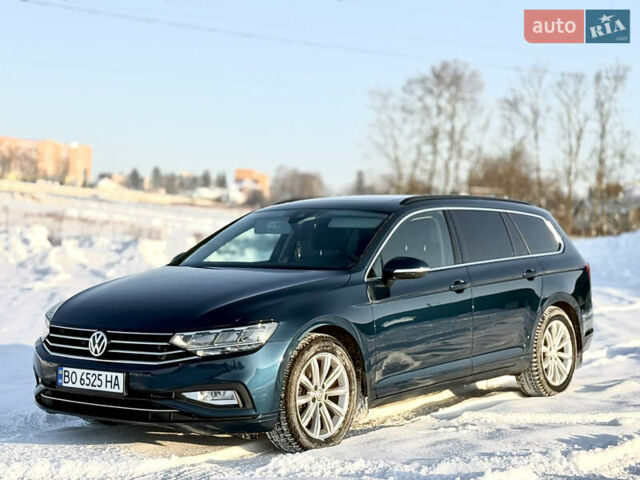 Синій Фольксваген Пассат, об'ємом двигуна 2 л та пробігом 268 тис. км за 18900 $, фото 1 на Automoto.ua