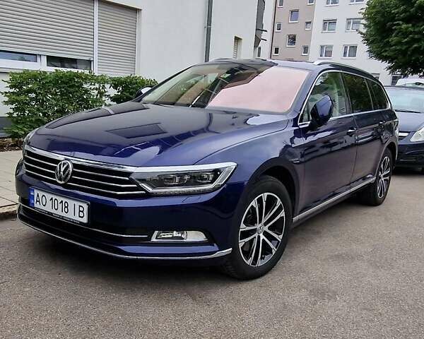 Синий Фольксваген Пассат, объемом двигателя 1.97 л и пробегом 220 тыс. км за 24746 $, фото 1 на Automoto.ua
