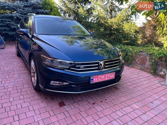 Синий Фольксваген Пассат, объемом двигателя 1.97 л и пробегом 152 тыс. км за 25700 $, фото 1 на Automoto.ua