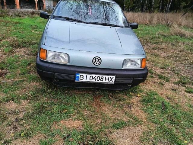 Зеленый Фольксваген Пассат, объемом двигателя 1.8 л и пробегом 200 тыс. км за 2500 $, фото 1 на Automoto.ua