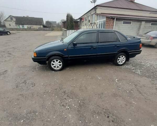 Зелений Фольксваген Пассат, об'ємом двигуна 1.8 л та пробігом 280 тис. км за 1550 $, фото 1 на Automoto.ua