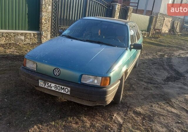 Зеленый Фольксваген Пассат, объемом двигателя 0 л и пробегом 200 тыс. км за 950 $, фото 1 на Automoto.ua