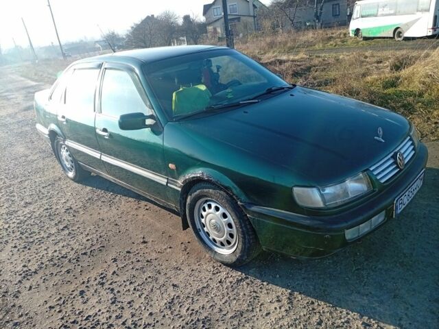 Зеленый Фольксваген Пассат, объемом двигателя 1.9 л и пробегом 415 тыс. км за 2200 $, фото 1 на Automoto.ua