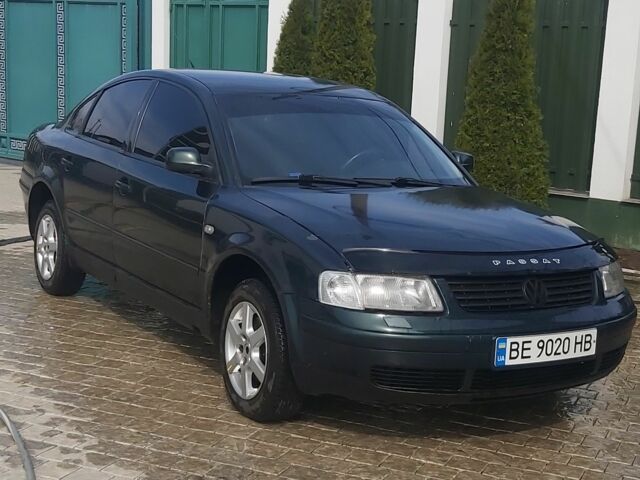 Зелений Фольксваген Пассат, об'ємом двигуна 1.9 л та пробігом 400 тис. км за 2500 $, фото 1 на Automoto.ua