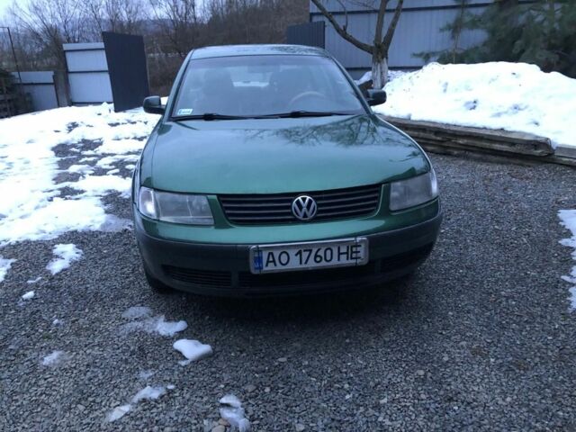 Зелений Фольксваген Пассат, об'ємом двигуна 1.6 л та пробігом 2 тис. км за 2500 $, фото 1 на Automoto.ua