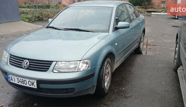 Зеленый Фольксваген Пассат, объемом двигателя 1.9 л и пробегом 340 тыс. км за 3800 $, фото 1 на Automoto.ua