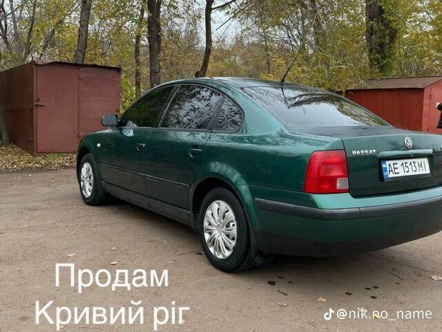 Зеленый Фольксваген Пассат, объемом двигателя 1 л и пробегом 180 тыс. км за 2750 $, фото 1 на Automoto.ua