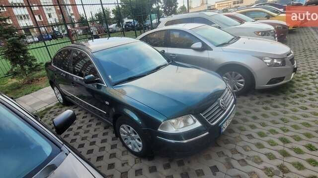 Зелений Фольксваген Пассат, об'ємом двигуна 1.8 л та пробігом 297 тис. км за 5400 $, фото 1 на Automoto.ua