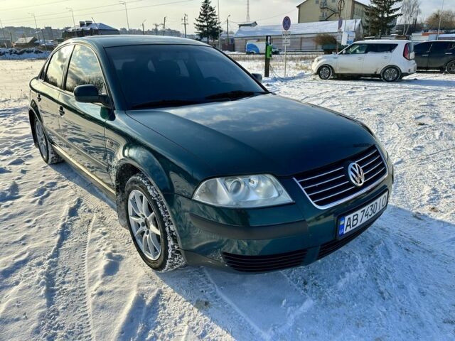 Зеленый Фольксваген Пассат, объемом двигателя 2 л и пробегом 318 тыс. км за 4800 $, фото 1 на Automoto.ua