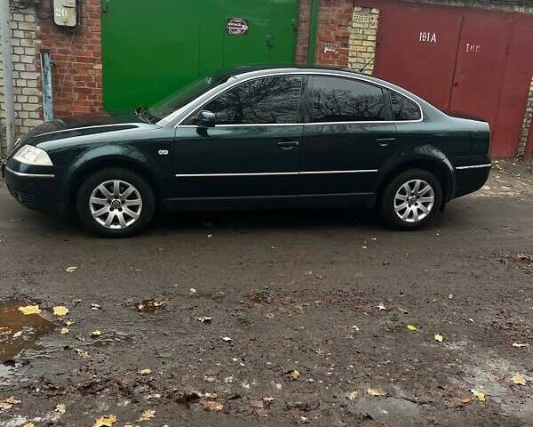 Зеленый Фольксваген Пассат, объемом двигателя 1.78 л и пробегом 247 тыс. км за 4999 $, фото 1 на Automoto.ua