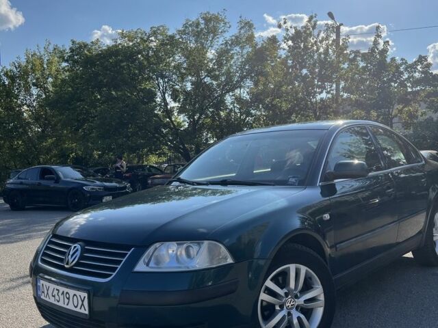 Зеленый Фольксваген Пассат, объемом двигателя 1.8 л и пробегом 382 тыс. км за 3600 $, фото 1 на Automoto.ua