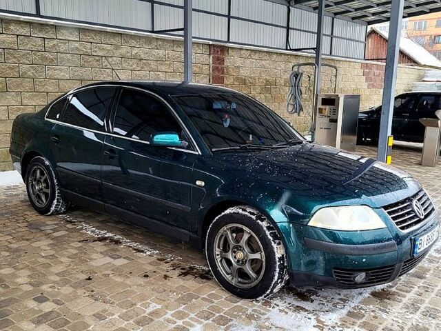 Зеленый Фольксваген Пассат, объемом двигателя 1.9 л и пробегом 380 тыс. км за 4300 $, фото 1 на Automoto.ua