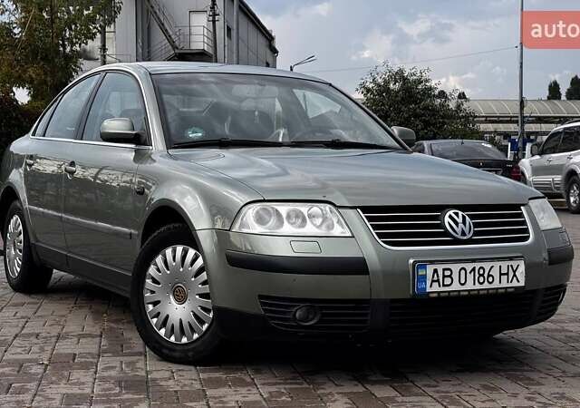 Зелений Фольксваген Пассат, об'ємом двигуна 1.6 л та пробігом 202 тис. км за 4399 $, фото 1 на Automoto.ua