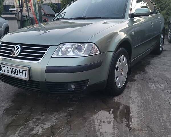 Зеленый Фольксваген Пассат, объемом двигателя 1.8 л и пробегом 299 тыс. км за 4700 $, фото 1 на Automoto.ua