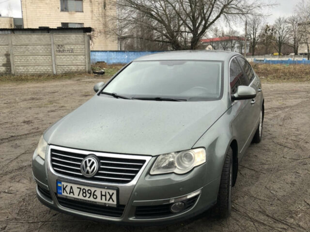 Зелений Фольксваген Пассат, об'ємом двигуна 2 л та пробігом 290 тис. км за 7200 $, фото 1 на Automoto.ua