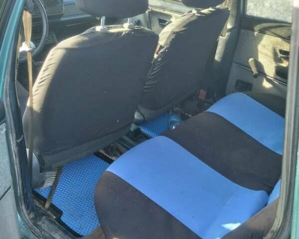 Зелений Фольксваген Пассат, об'ємом двигуна 1.6 л та пробігом 270 тис. км за 650 $, фото 1 на Automoto.ua