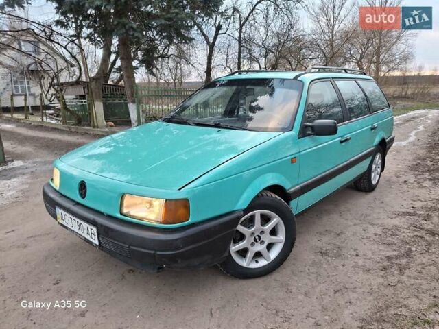 Зеленый Фольксваген Пассат, объемом двигателя 1.9 л и пробегом 314 тыс. км за 2600 $, фото 1 на Automoto.ua