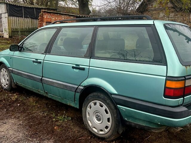 Зелений Фольксваген Пассат, об'ємом двигуна 2.8 л та пробігом 400 тис. км за 1100 $, фото 1 на Automoto.ua