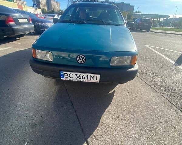Зеленый Фольксваген Пассат, объемом двигателя 1.9 л и пробегом 350 тыс. км за 2795 $, фото 1 на Automoto.ua