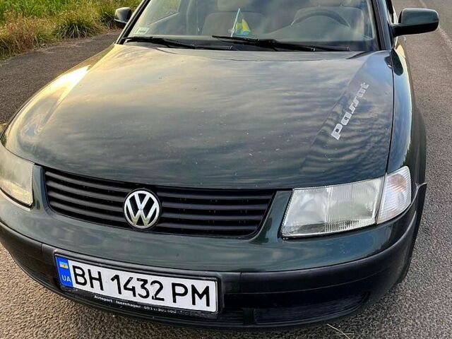 Зелений Фольксваген Пассат, об'ємом двигуна 1.8 л та пробігом 0 тис. км за 4000 $, фото 1 на Automoto.ua