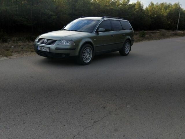 Зеленый Фольксваген Пассат, объемом двигателя 1.9 л и пробегом 350 тыс. км за 1700 $, фото 1 на Automoto.ua