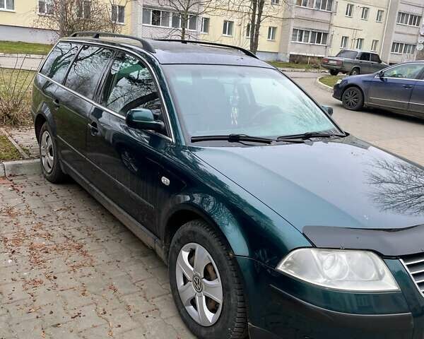 Зеленый Фольксваген Пассат, объемом двигателя 1.98 л и пробегом 375 тыс. км за 4200 $, фото 1 на Automoto.ua