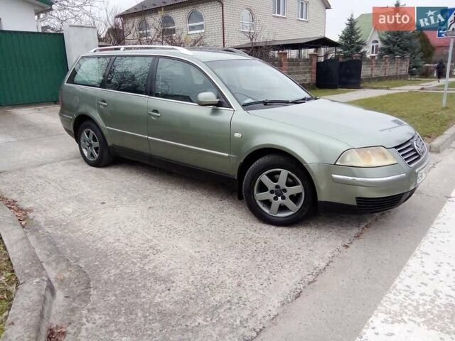 Зеленый Фольксваген Пассат, объемом двигателя 1.9 л и пробегом 380 тыс. км за 3500 $, фото 1 на Automoto.ua