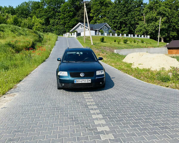 Зелений Фольксваген Пассат, об'ємом двигуна 1.9 л та пробігом 300 тис. км за 4800 $, фото 1 на Automoto.ua