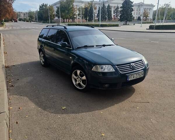 Зеленый Фольксваген Пассат, объемом двигателя 1.9 л и пробегом 350 тыс. км за 3357 $, фото 1 на Automoto.ua