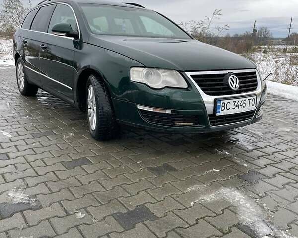 Зелений Фольксваген Пассат, об'ємом двигуна 2 л та пробігом 400 тис. км за 3700 $, фото 1 на Automoto.ua