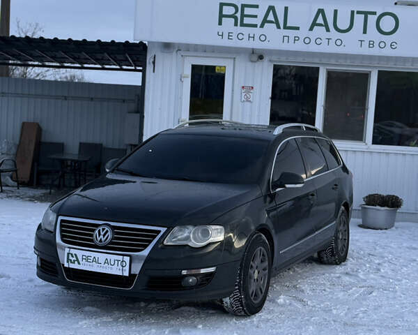 Зеленый Фольксваген Пассат, объемом двигателя 1.97 л и пробегом 299 тыс. км за 4998 $, фото 1 на Automoto.ua