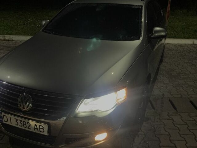 Зеленый Фольксваген Пассат, объемом двигателя 1.9 л и пробегом 320 тыс. км за 9000 $, фото 1 на Automoto.ua