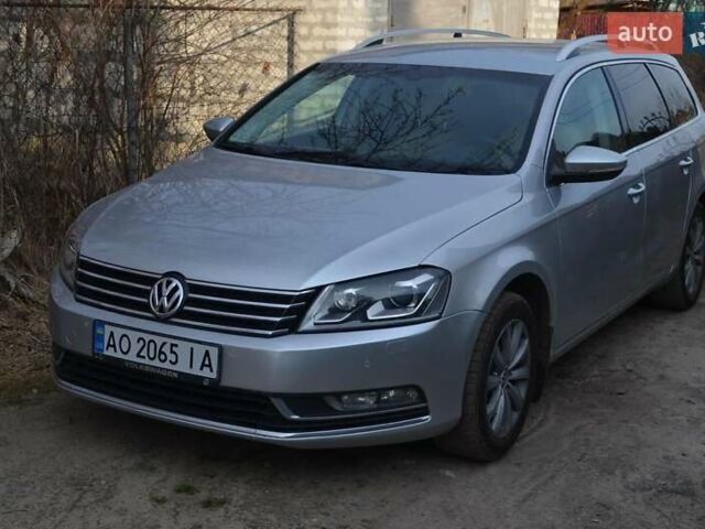 Зеленый Фольксваген Пассат, объемом двигателя 1.4 л и пробегом 303 тыс. км за 7999 $, фото 1 на Automoto.ua