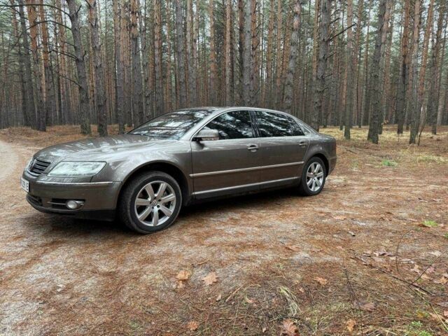 Коричневый Фольксваген Фаетон, объемом двигателя 0 л и пробегом 240 тыс. км за 7500 $, фото 1 на Automoto.ua