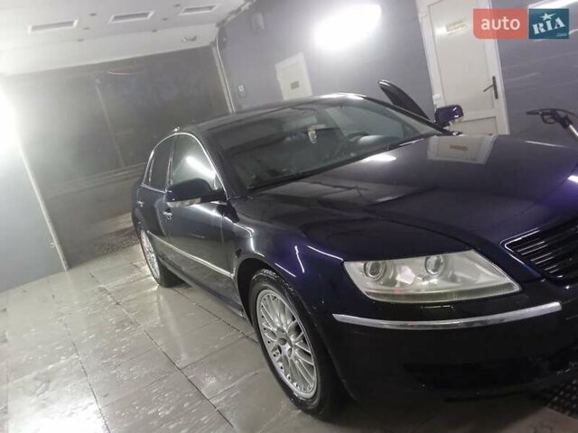 Синий Фольксваген Фаетон, объемом двигателя 3.19 л и пробегом 320 тыс. км за 4600 $, фото 1 на Automoto.ua