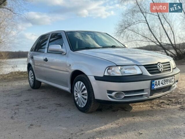 Серый Фольксваген Поинтер, объемом двигателя 1.78 л и пробегом 250 тыс. км за 2700 $, фото 1 на Automoto.ua