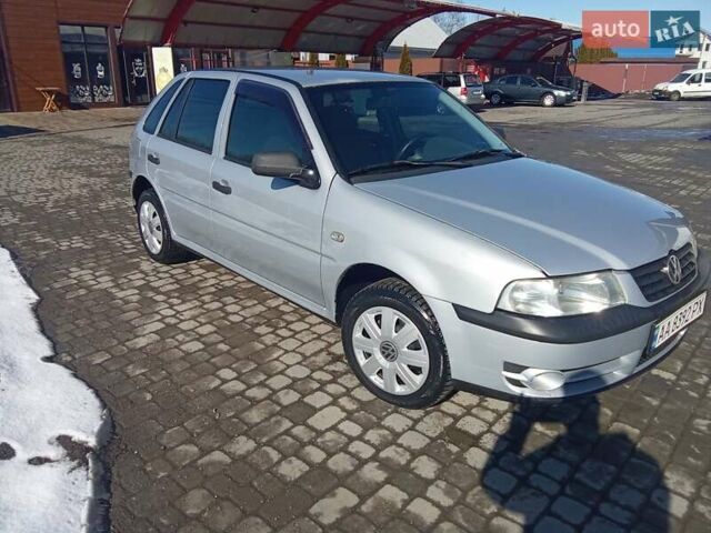 Серый Фольксваген Поинтер, объемом двигателя 1.78 л и пробегом 240 тыс. км за 2550 $, фото 1 на Automoto.ua