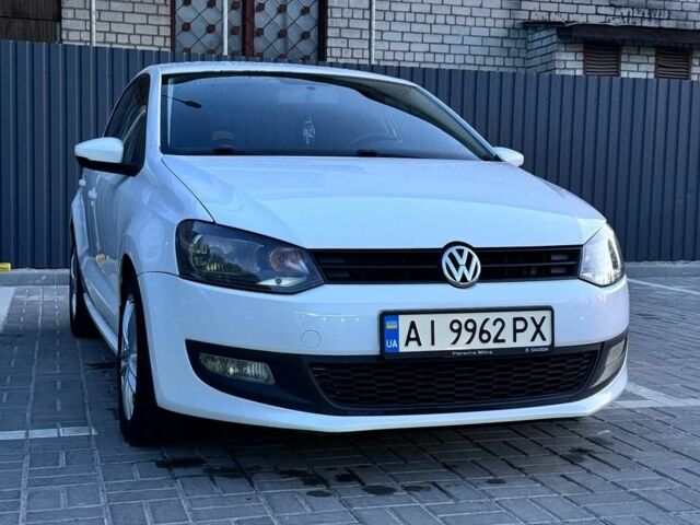 Білий Фольксваген Поло, об'ємом двигуна 0 л та пробігом 225 тис. км за 4000 $, фото 1 на Automoto.ua
