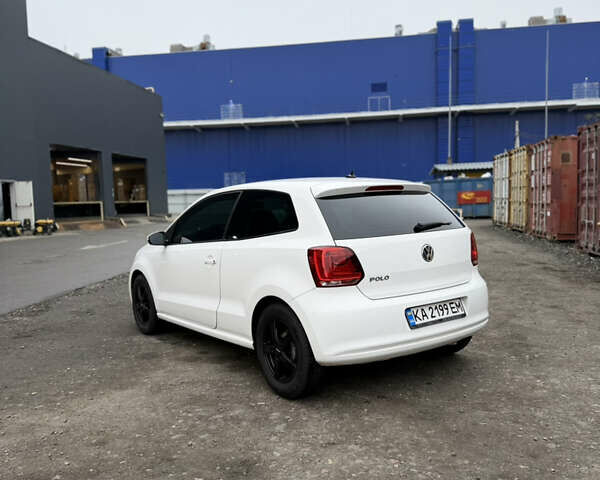 Білий Фольксваген Поло, об'ємом двигуна 1.2 л та пробігом 144 тис. км за 7100 $, фото 1 на Automoto.ua