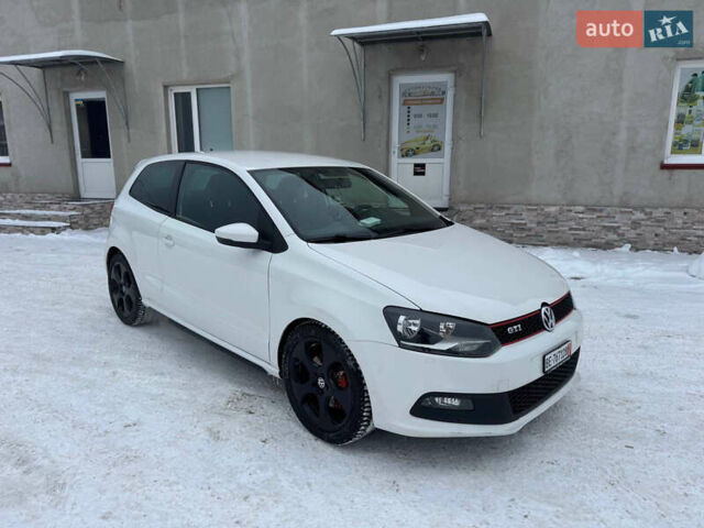 Белый Фольксваген Поло, объемом двигателя 1.4 л и пробегом 200 тыс. км за 7500 $, фото 1 на Automoto.ua
