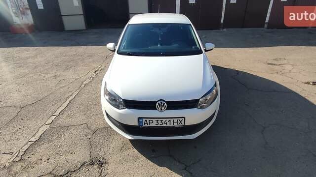 Білий Фольксваген Поло, об'ємом двигуна 1.39 л та пробігом 154 тис. км за 8200 $, фото 1 на Automoto.ua